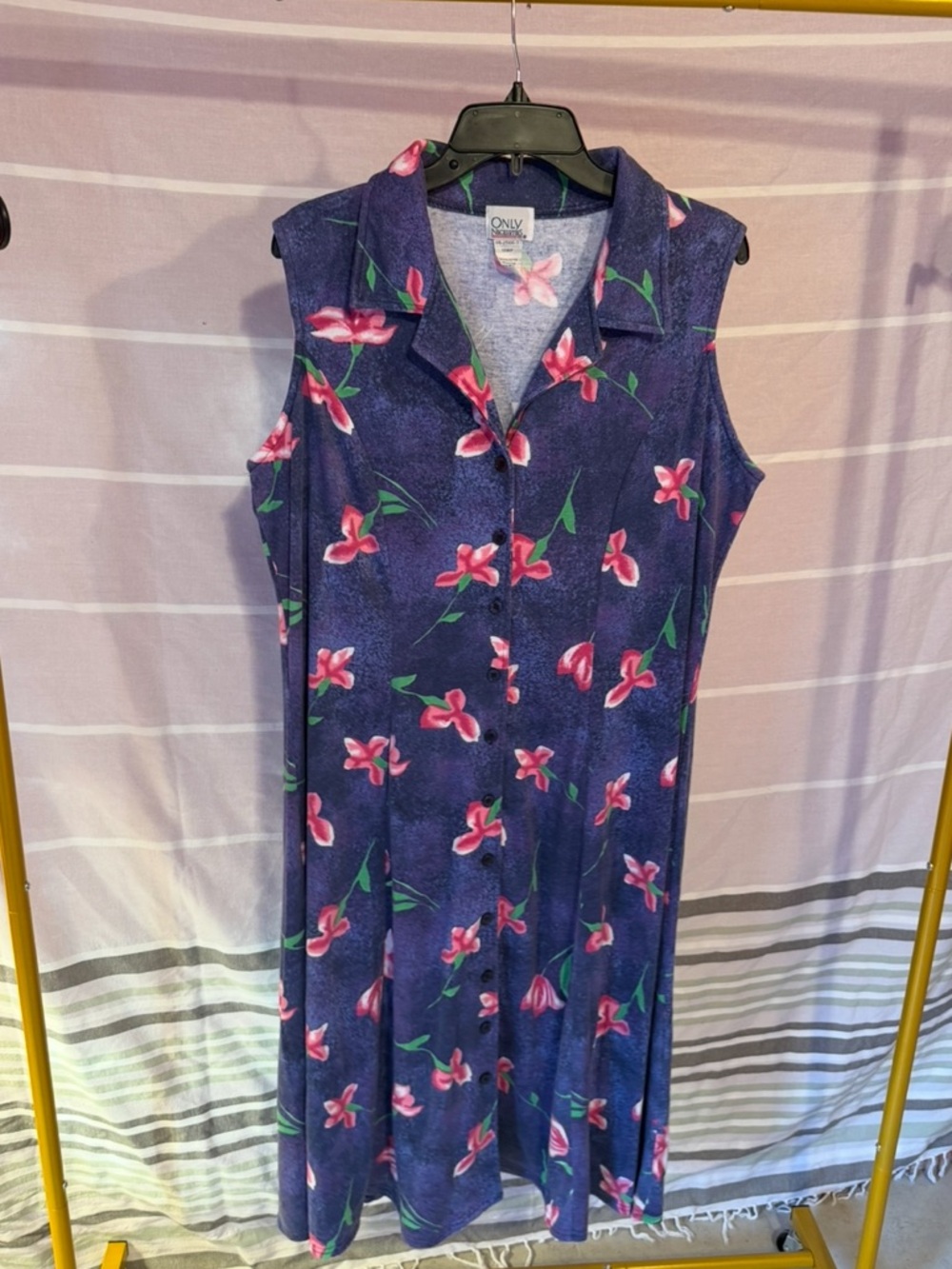 Only Necessities Floral Button-Front Midi Dress